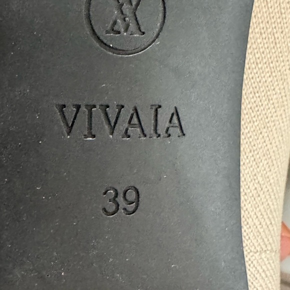 Vivaia Almond-Toe Chunky Heels Julie Pro size 39 EU - Picture 11 of 11